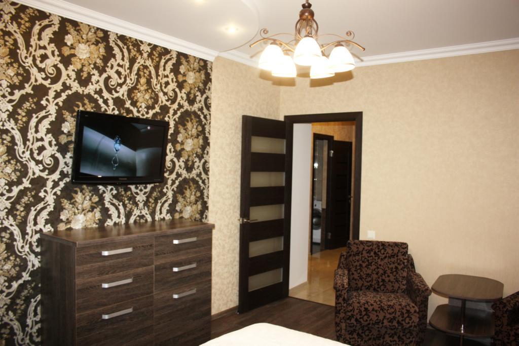 Apartments In The City Center Poltava Exterior foto